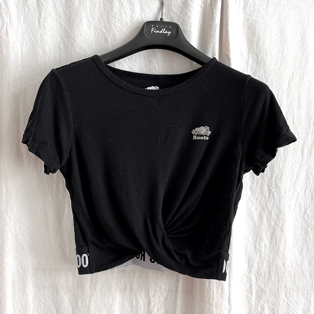 Roots cropped tee, crop top, cross front, twist front t-shirt